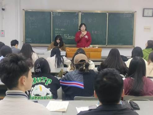 4E3DA56E233A2CEA5B4CBECD4491BBE1